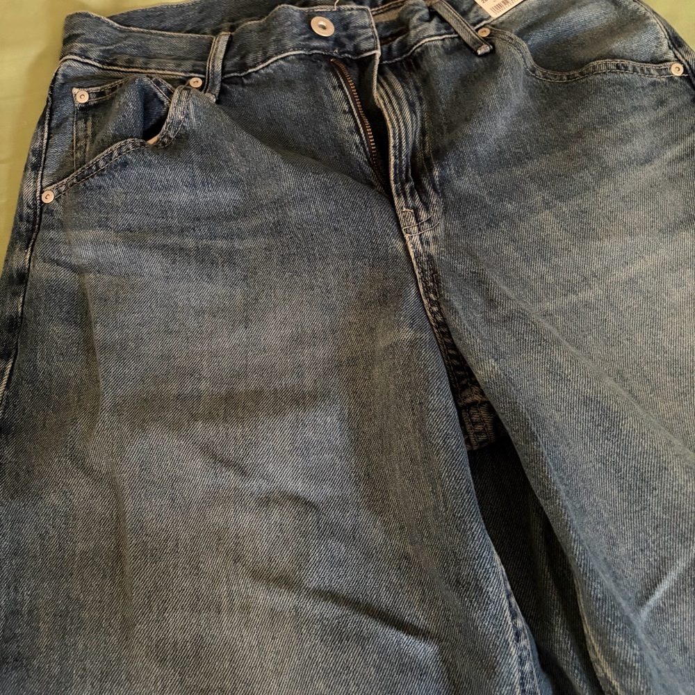 Uniqlo Barrel Jeans - Picture 3 of 6
